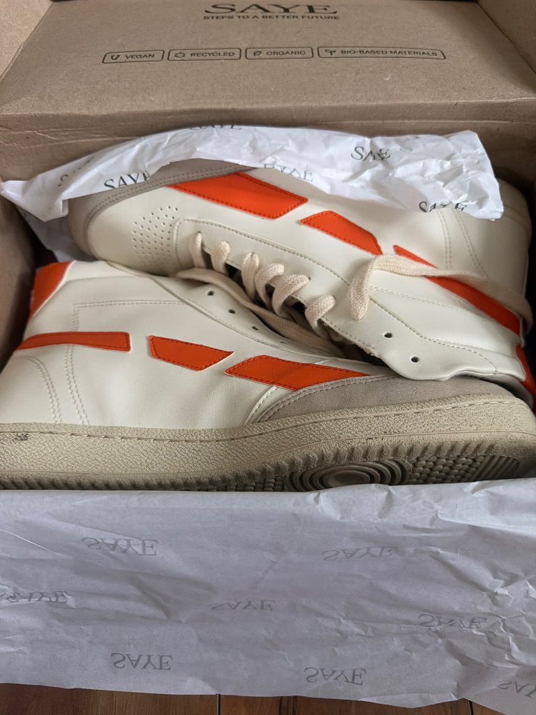 Saye Modelo 89 Vegan Sneakers In White Orange Shoes Vintage — image 7 of 8